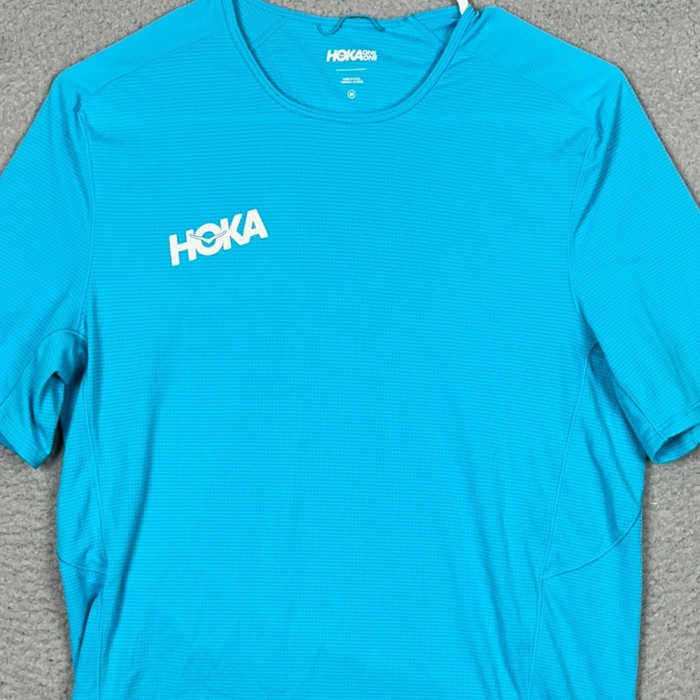 Hoka One One T-Shirt Mens Medium Blue Athletic Performance Tee Short Sleeve Logo